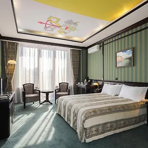 *** Hotel Attache Ukraine